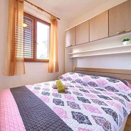 Rasopasno Apartment With Terrace And Private Parking Buitenkant foto