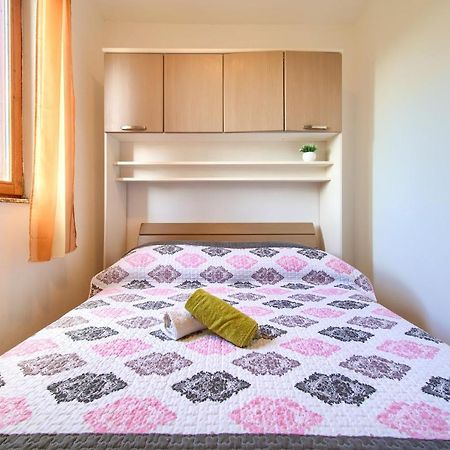 Rasopasno Apartment With Terrace And Private Parking Buitenkant foto