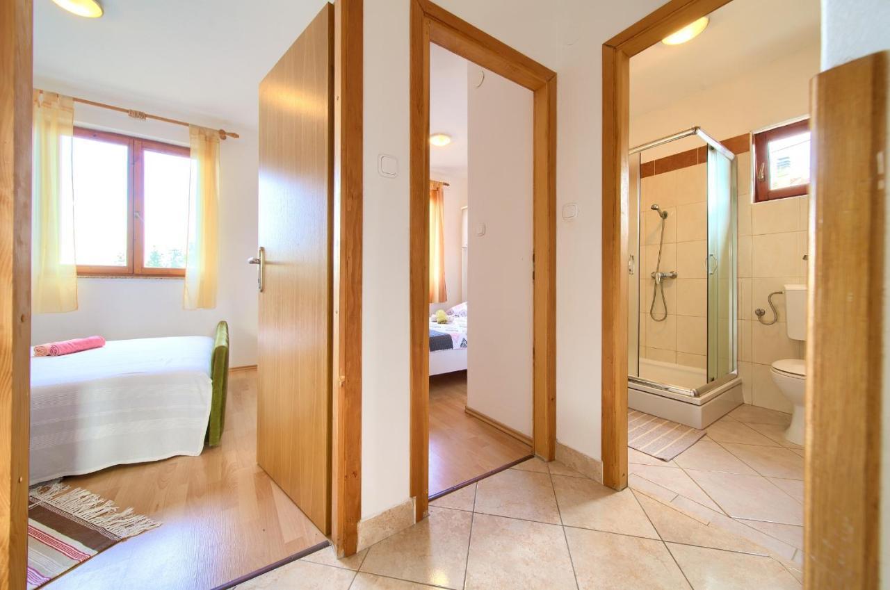 Rasopasno Apartment With Terrace And Private Parking Buitenkant foto